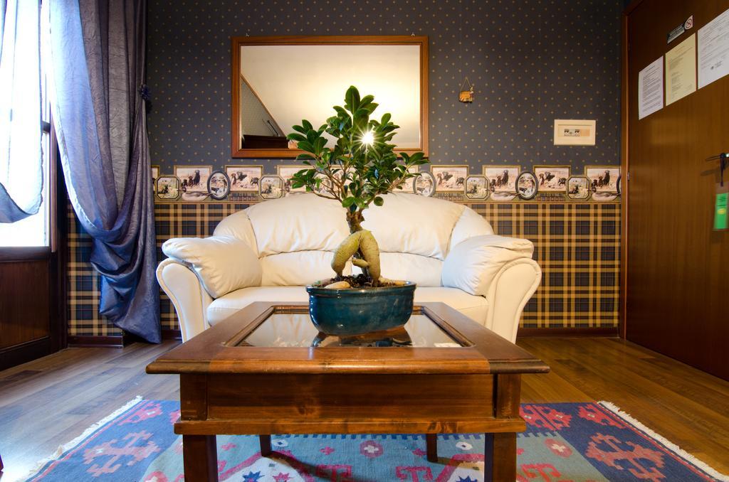 Portella Delle Fate Sora Room photo